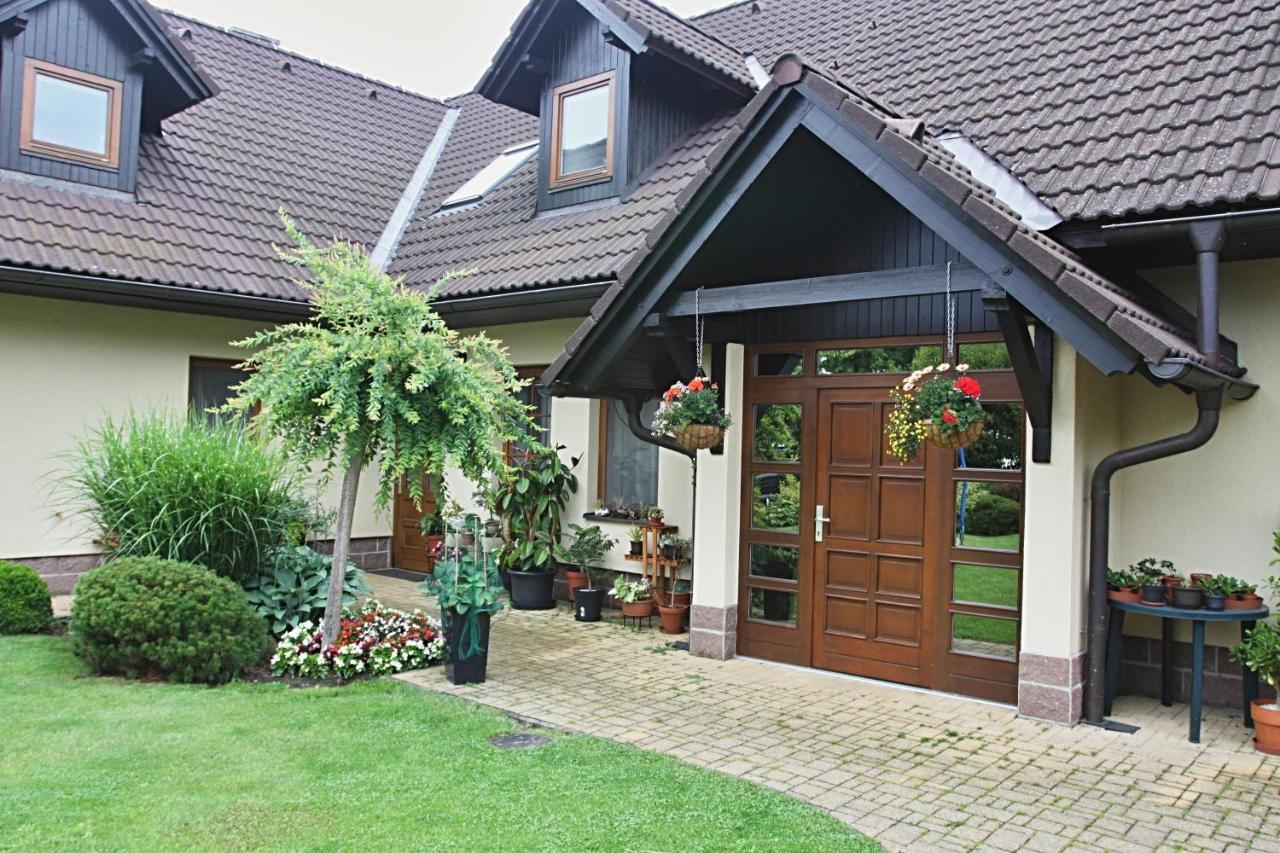 Ubytovani Zdarske Vrchy Světnov Buitenkant foto